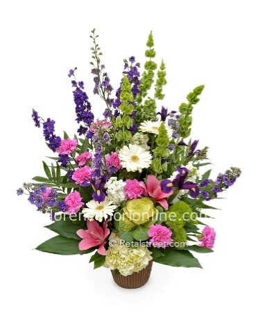Composizione in spugna di fiori misti del periodo