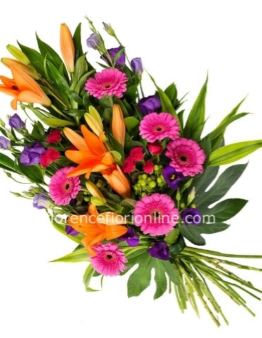 Mazzo con lilium, gerbere e fiori di stagione.