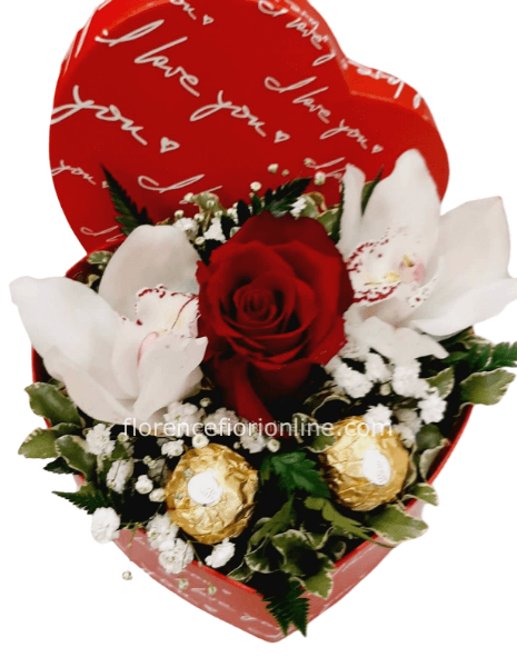 Scatola cuore con 1 rosa rossa, orchidee e 2 Cioccolatini.